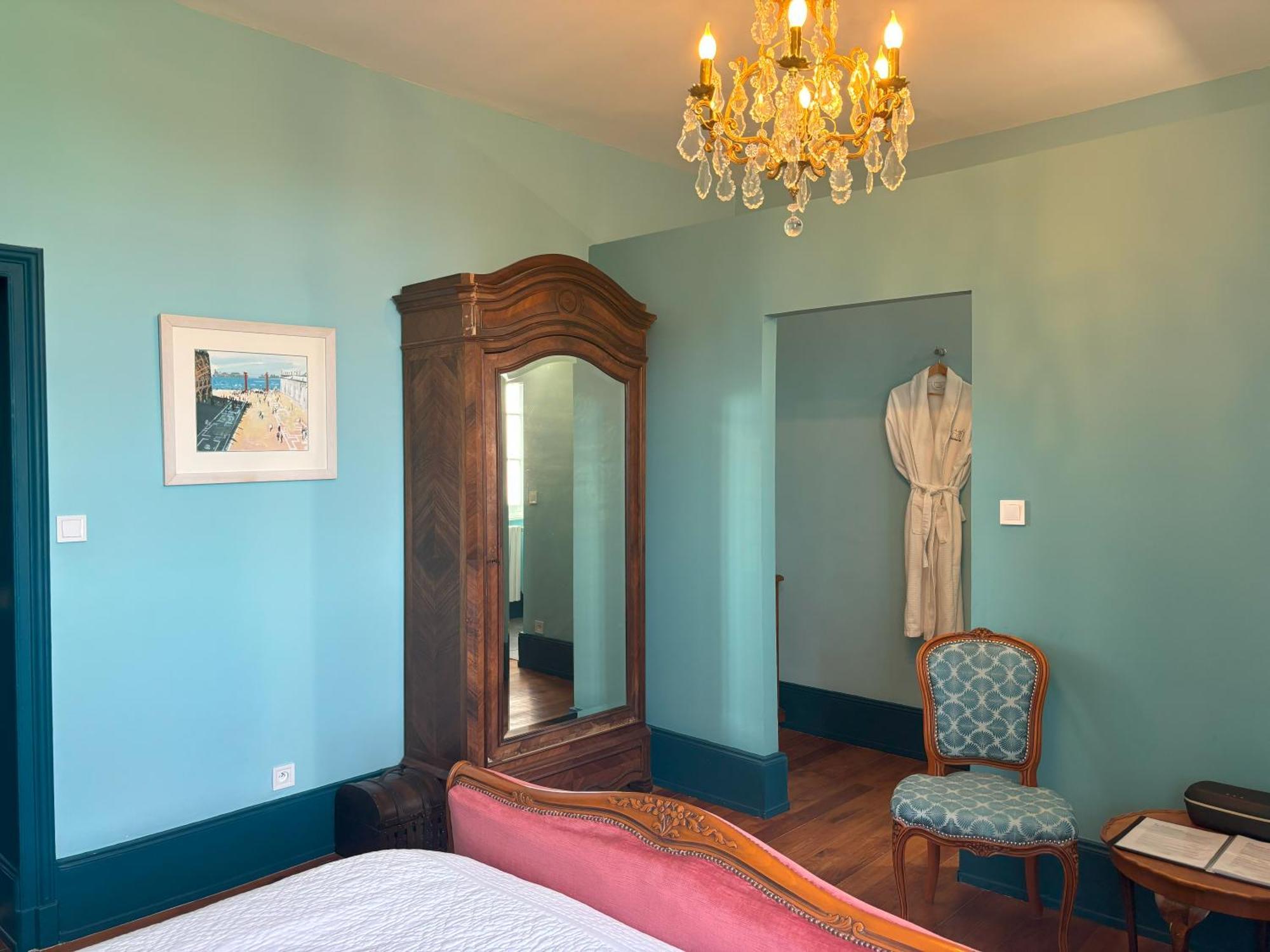 Chateau De Bruges Lapeyrouse Kültér fotó